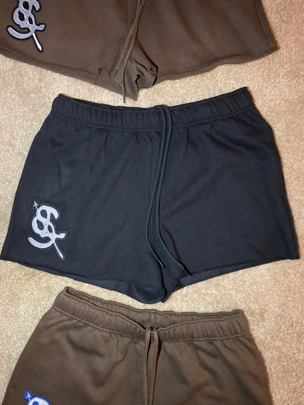 BLS woman vintage shorts