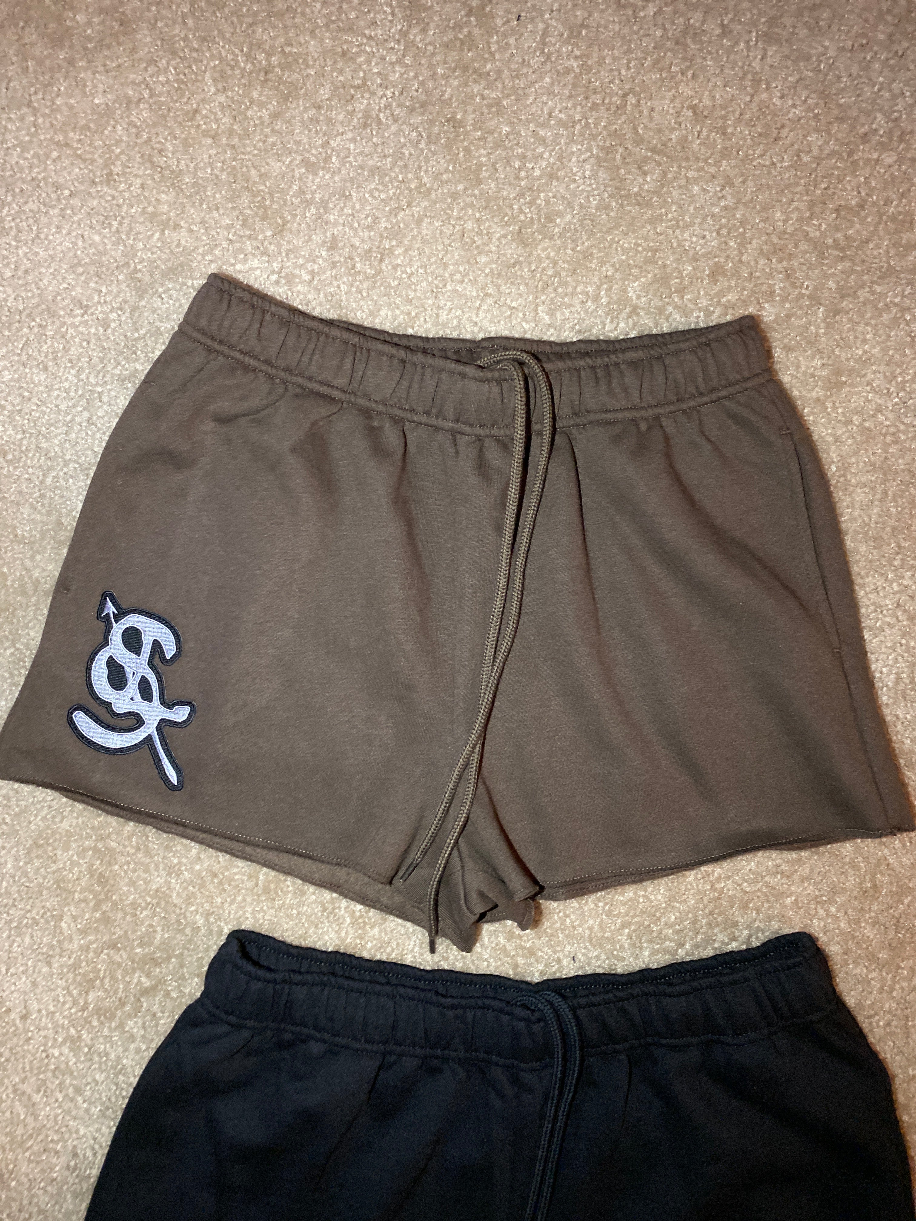 BLS woman vintage shorts